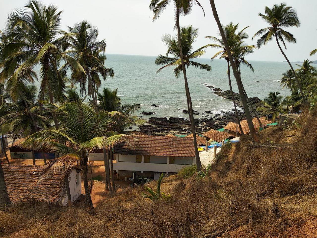 Om Ganesh Naik Guest House Arambol Exterior photo